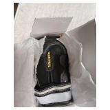 QUMY Dog Shoes for Large Dogs, Medium Dog Boots & Paw Protectors for Winter Snowy Day, Summer Hot Pavement, Water-Resistant in Rainy Weather, Outdoor Walking, Indoor Hardfloors Skid-Resistant Sole - R