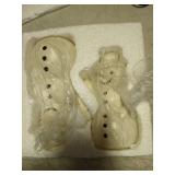 FoldTier 2 Pcs Winter Snowman Figurines Rustic Snowman Decorations Farmhouse Christmas Table Centerpieces Decorative White Clay Decor for Holiday Xmas Home Table Room Kitchen