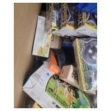 MIXED PALLET OF UNLISTED / MYSTERY GOODS