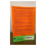 Never Eat Alone and other secrets to success, one relationship at a time by Keith Ferrazzi paperback book