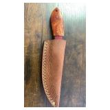 Handcrafted Damascus Steel Full Tang Blade Knife with Leather Sheath approx 8.5 inches Hunting Fishing Skinner