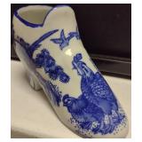 Blue and White Porcelain Decorative Shoe GS80