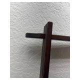 Wall-Mounted Wooden Plate/Quilt Rack