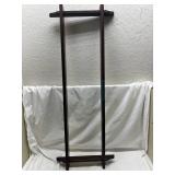 Wall-Mounted Wooden Plate/Quilt Rack