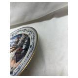 Bradford Exchange Winter Cardinal Plate - Afternoon in Pinegrove