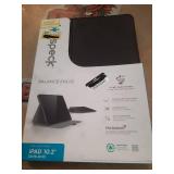 Speck Balance Folio Protective Case iPad 10.2-inch - Black -