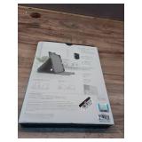 Speck - Balance Folio R Case for Apple 10.9" iPad (10th Generation) - Black/White