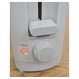 bella 2-Slice Slim Toaster with Extra Long Slot  6 Setting Shade Control with Reheat & Cancel Buttons Oatmilk WORKS