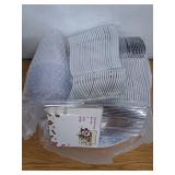 175pcs Christmas Dinnerware Set Disposable for 25 Guests