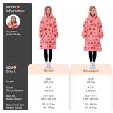 Giggling Getup Wearable Blanket Hoodie for Adults Gifts for Teen Girls Sister Women Sherpa Fleece Printed Hooded Blanket Sweatshirt Warm Cozy with Pocket & Sleeves Strawberry