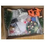 22 Pcs Christmas Elf Fairy Doors Decorations Miniature Enchanted Fairy Door Kit