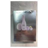 EOS Delicate Petals Gift Set