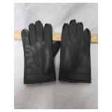 Black warm Gloves with Decorative Stitching