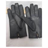 Black warm Gloves with Decorative Stitching