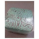 DEEKA Western Jewelry Box Case Real Leather Turquoise and Brown Embossed Tooled Travel Jewelry Organizer Gifts Christmas Gifts for Women Country Girls Cowgirl Stuff Portable Travel Accessories -Green 