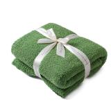 bearberry Super Soft Fluffy Throw Blanket Lightweight Cozy Warm Throw Blankets for Couch Bed Sofa All Season (Avocado Green, 40âx50â) - Retail: $607