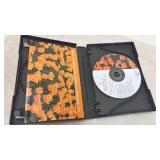 Book and Software Collection - Journey Into China, Pennsylvania House, Tom Wolfe, Adobe CS2