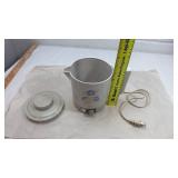 Regalon Electric Hot Pot with Blue Floral Design