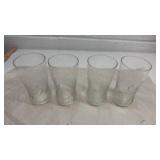 Set of 4 Clear Glass Tumblers with Diamond Pattern