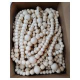 Christmas Wood Bead Garland 49.2 ft Natural Color Wooden Beaded Garland Rustic Christmas Vintage Decorations Boho Country Farmhouse Ornaments or Winter Holiday Indoor Home Xmas Tree Decor - Retail: $3