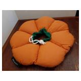 Cat Cone Collar,Cute Waterproof Recovery Collar, Anti-Bite Lick Wound Healing Safety Elizabethan e Collar for Cats, Orange Pumpkin Cat Halloween Costume - Retail: $17