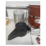 Aroma 4-Quart Traditional Ice Cream Maker AIC-244