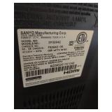 Sanyo 32-inch LCD TV with Remote