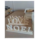 Decorative Word Signs Decor and Crafts Lot