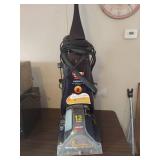 Bissell ProHeat Clearview Plus Carpet Cleaner