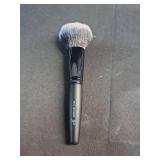 e.l.f. Flawless Face Brush, Synthetic Makeup Brush For Contour & Definition, Great For Powder, Blush & Bronzer, Vegan & Cruelty-Free