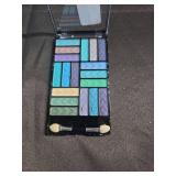 L.A. COLORS 18 Color Eyeshadow Palette, Shady Lady CES751