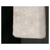 Twin Christmas Flannel Sheet Set Gray Snowflake - Wondershop - Retail: $25