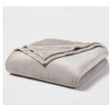 King Microplush Bed Blanket Gray - Threshold: Cozy Polyester, Traditional Style, No Fill, Year-Round Comfort - Retail: $25