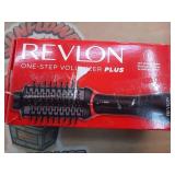 Revlon One-Step Volumizer PLUS Dryer Brush