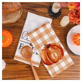 Siilues Fall Kitchen Towels Set of 2,18x26 Inch Pumpkin Hand Towels Hello Fall Decorations for Home Seasonal Autumn Thanksgiving Home Kitchen Decor Dishcloth
