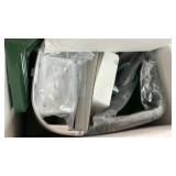 Bird Feeder with Camera Solar Powered - Smart Bird Feeder Camera 2K HD Live Stream, 5MP Photos, AI Identification for Backyard, 2.4Lb Large Capacity, Gifts for Mom Dad, Green White