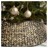 6-Piece Rattan Christmas Tree Collar - 33\ Rustic Farmhouse Tree Skirt- Xmas Tree Base Cover for Christmas Decoration- Woven Holiday Tree Ring Accessory for Home, Living Room (Black Wash, 33 in)in