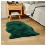 duduta Emerald Green Faux Sheepskin Throw Rug 2x3 ft, Fluffy Shag Small Bedside Dorm Rug Fur Seat Chair Covers Washable