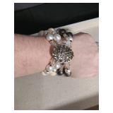 Pearl and Crystal Beaded Bracelet with Silver Filigree Clasp