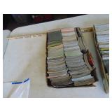 Large lot of vintage baseball cards