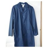 APPEARS NEW - Fashion Seal Healthcare Navy Lab Coat (Size Large)