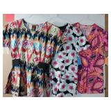 APPEARS NEW - Colorful Medical Scrub Top Collection (Size Small)
