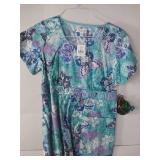 APPEARS NEW - Medical Scrubs Set - Floral and Striped Patterns (Size Small) Lot of 3