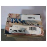 APPEARS NEW - Task Footwear Black Leather Oxford Shoes Size 8B  - Retail: $85