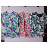 APPEARS NEW - Peaches, Landau & BIO Floral Print Medical Scrub Top Collection (Size XL) 3 Pack