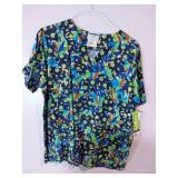 APPEARS NEW - Landau Medical Scrub Tops Collection (Size Large) 3 Pack