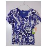 APPEARS NEW - Landau, EckoRed & eLan Medical Scrub Top Bundle Piece Print Collection (Size Medium) 3 Pack