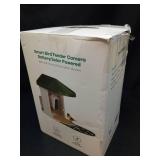 HARYMOR Bird Feeder with Camera with AI Identify Birds Species Solar Powered, Smart Bird House with Cam, 2K HD Video Live Stream, Instant Arrival Alerts - Green - Retail: $60