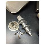 Flyseago Electric Meat Grinder 3200W Multifunctional Meat Grinders Chopper Machine with Cutting Blade 3 Grinding Plates 3 Sausage Stuffers Kubbe Kit Juicer Cheese Grater Veggie Shredder Slicer - Retai