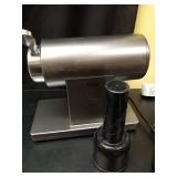 Flyseago Electric Meat Grinder 3200W Multifunctional Meat Grinders Chopper Machine with Cutting Blade 3 Grinding Plates 3 Sausage Stuffers Kubbe Kit Juicer Cheese Grater Veggie Shredder Slicer - Retai